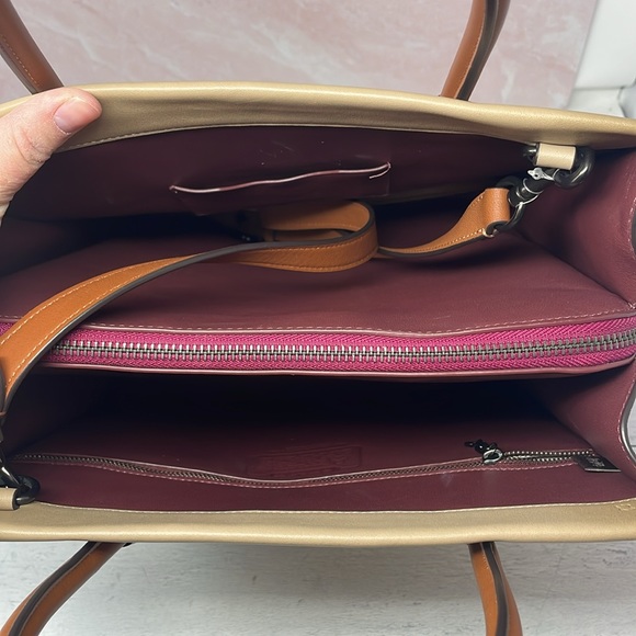 Coach Cashin Carry Tote 29 In Colorblock A13 - Picture 6 of 10